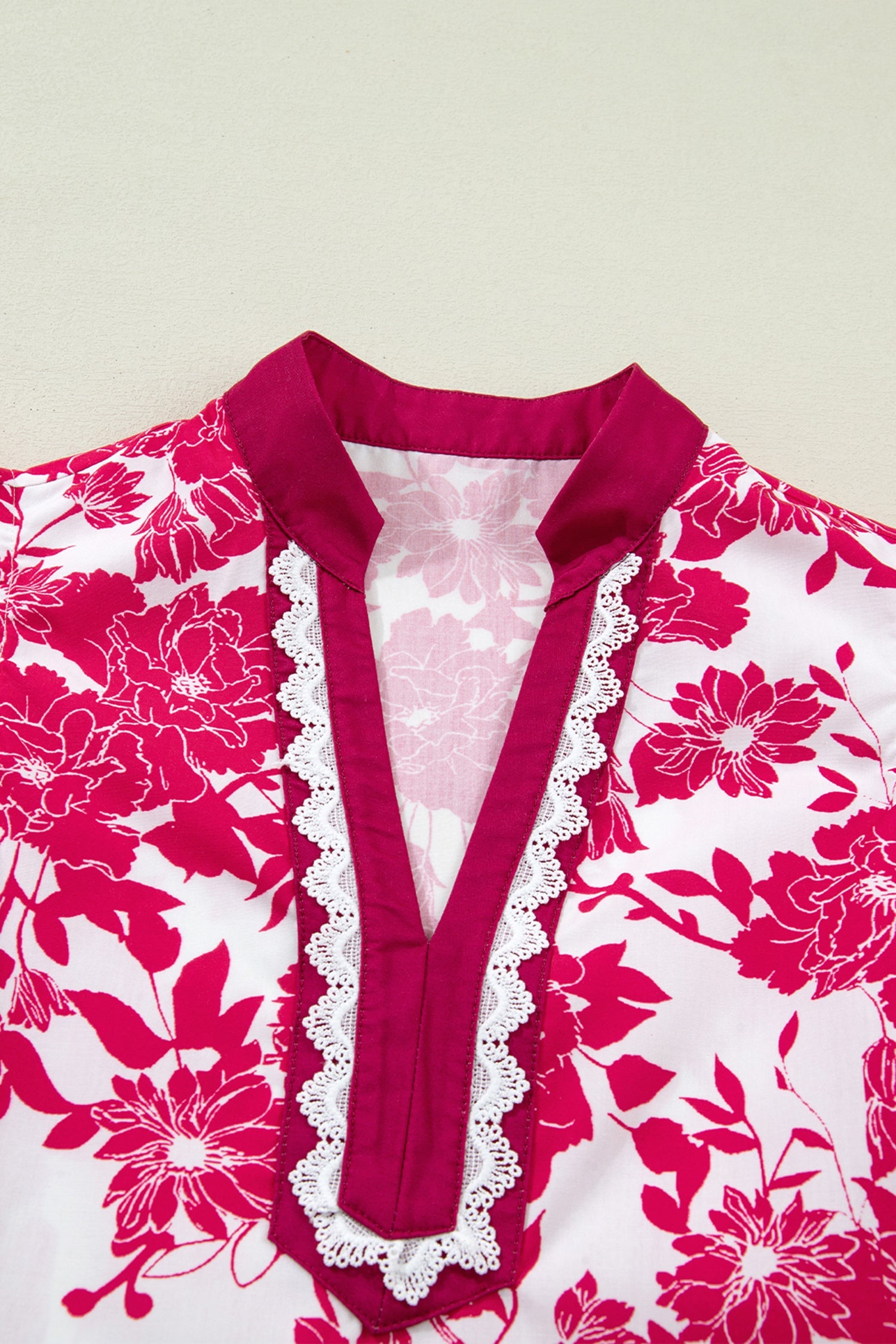 Floral Colorblock Lace V-Neck Flutter Sleeve Blouse