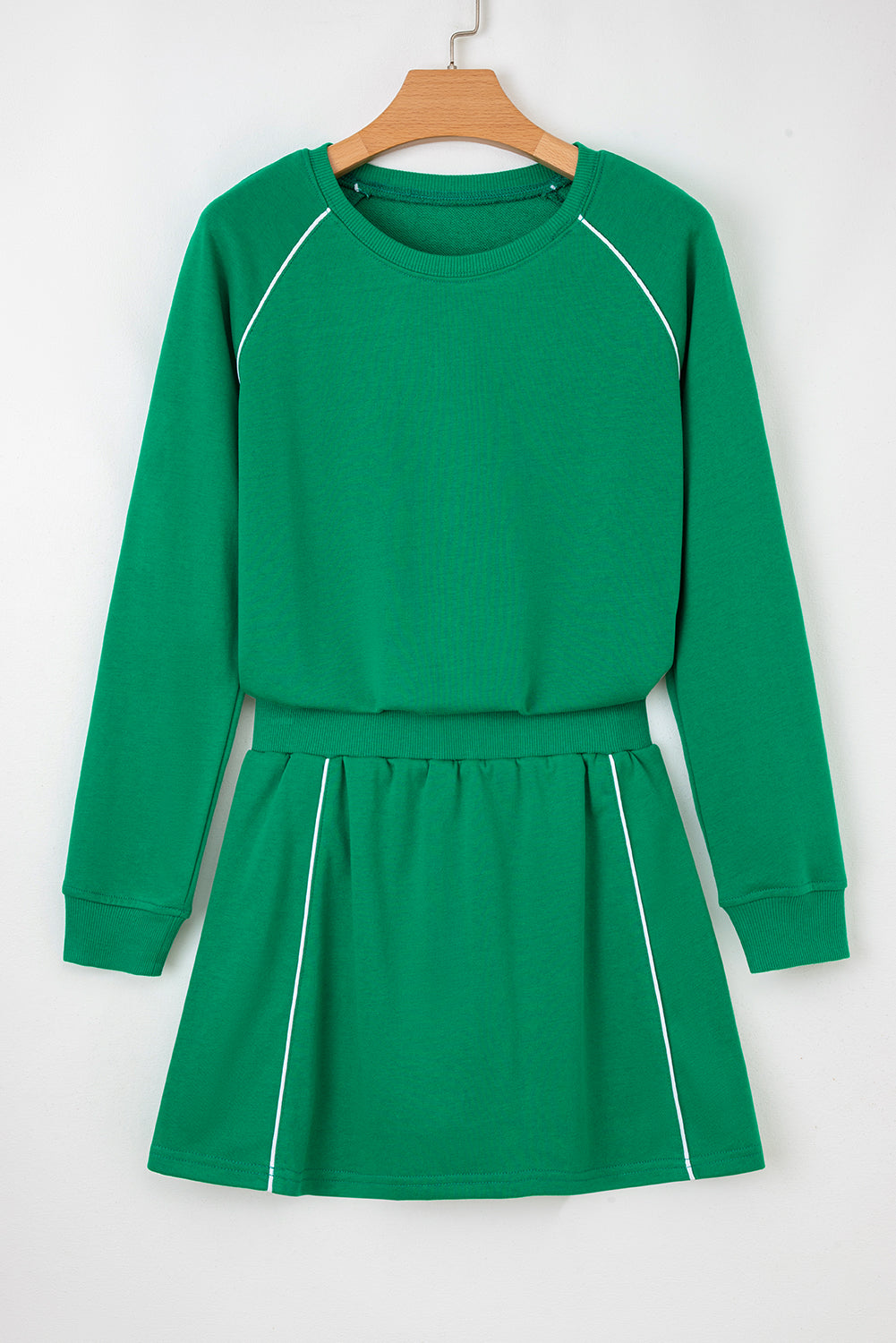 Patchwork Contrast Piping Pullover and Mini Skirt Set