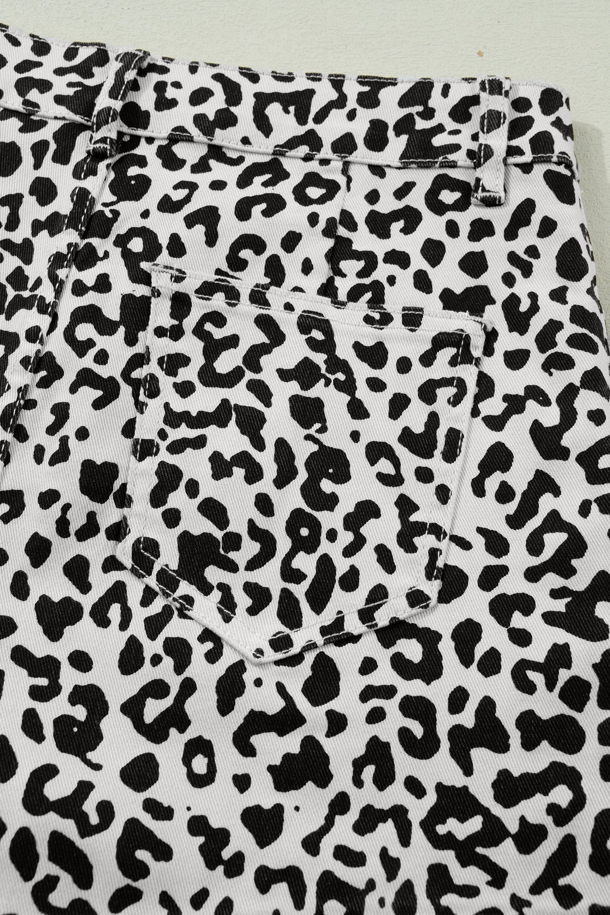 Leopard Denim Buttoned Overlap Shorts