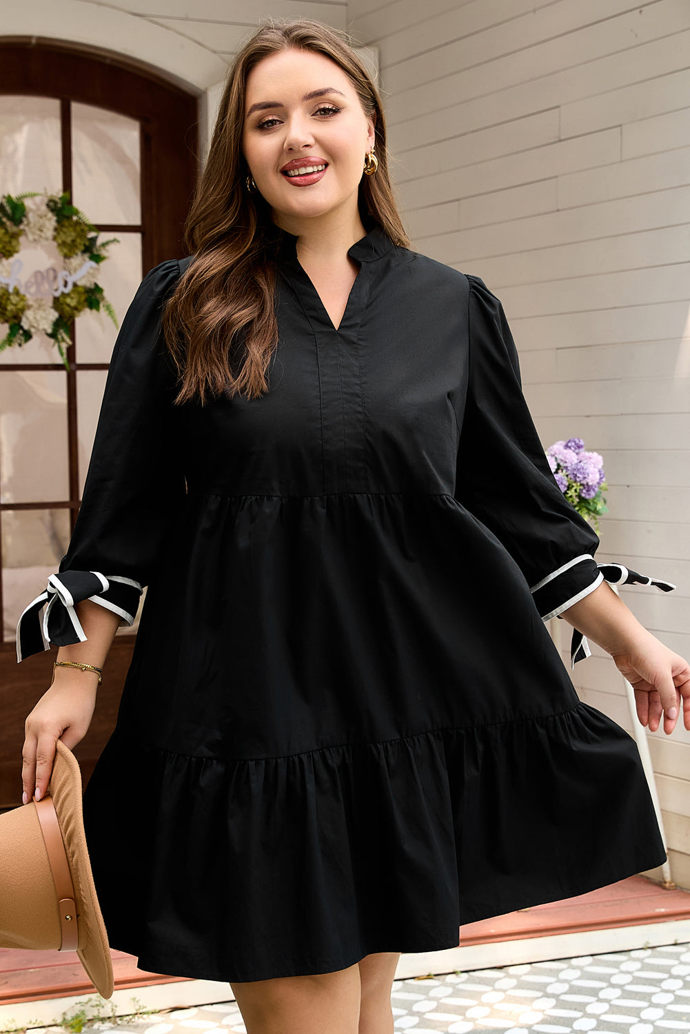 Plus Size Colorblock Knot Cuff Mini Dress