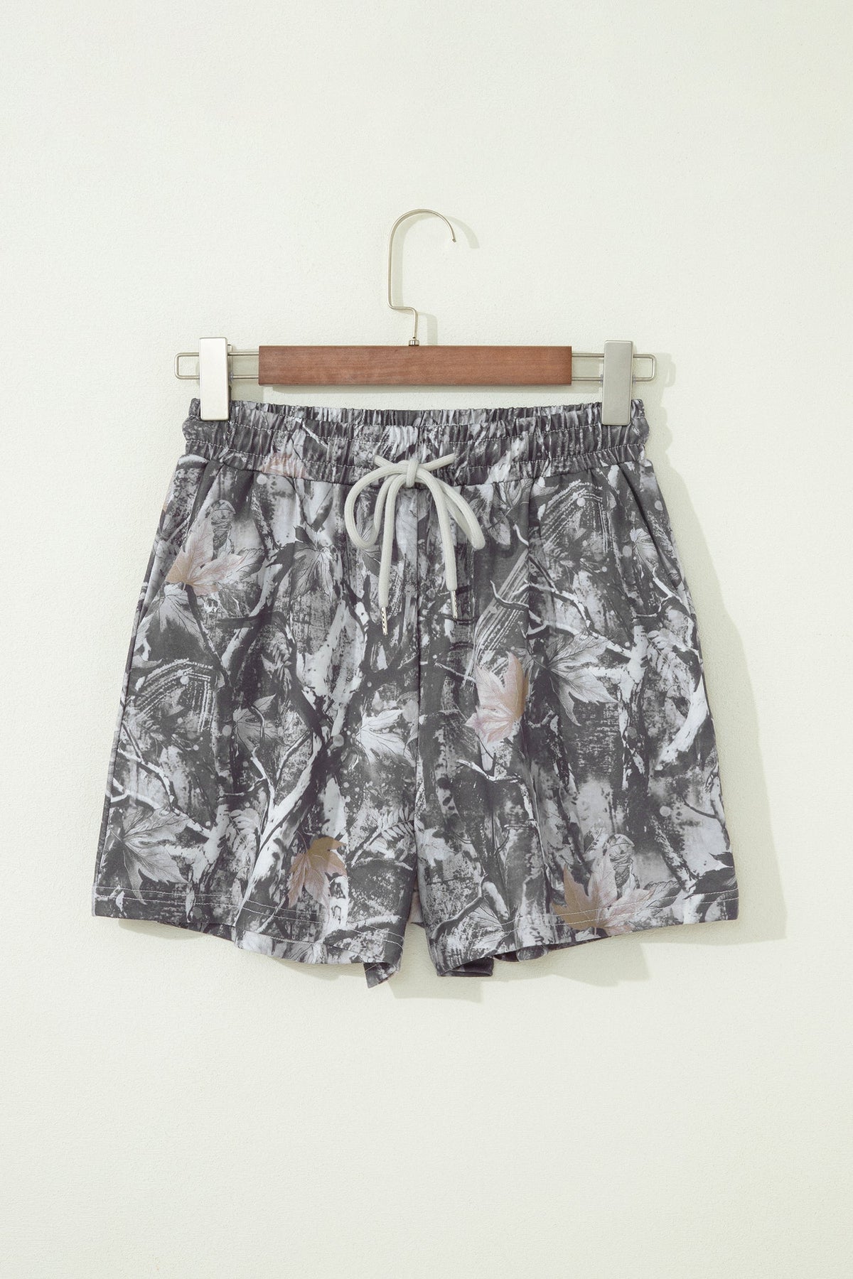 Camo Tie Elastic High Waist Shorts