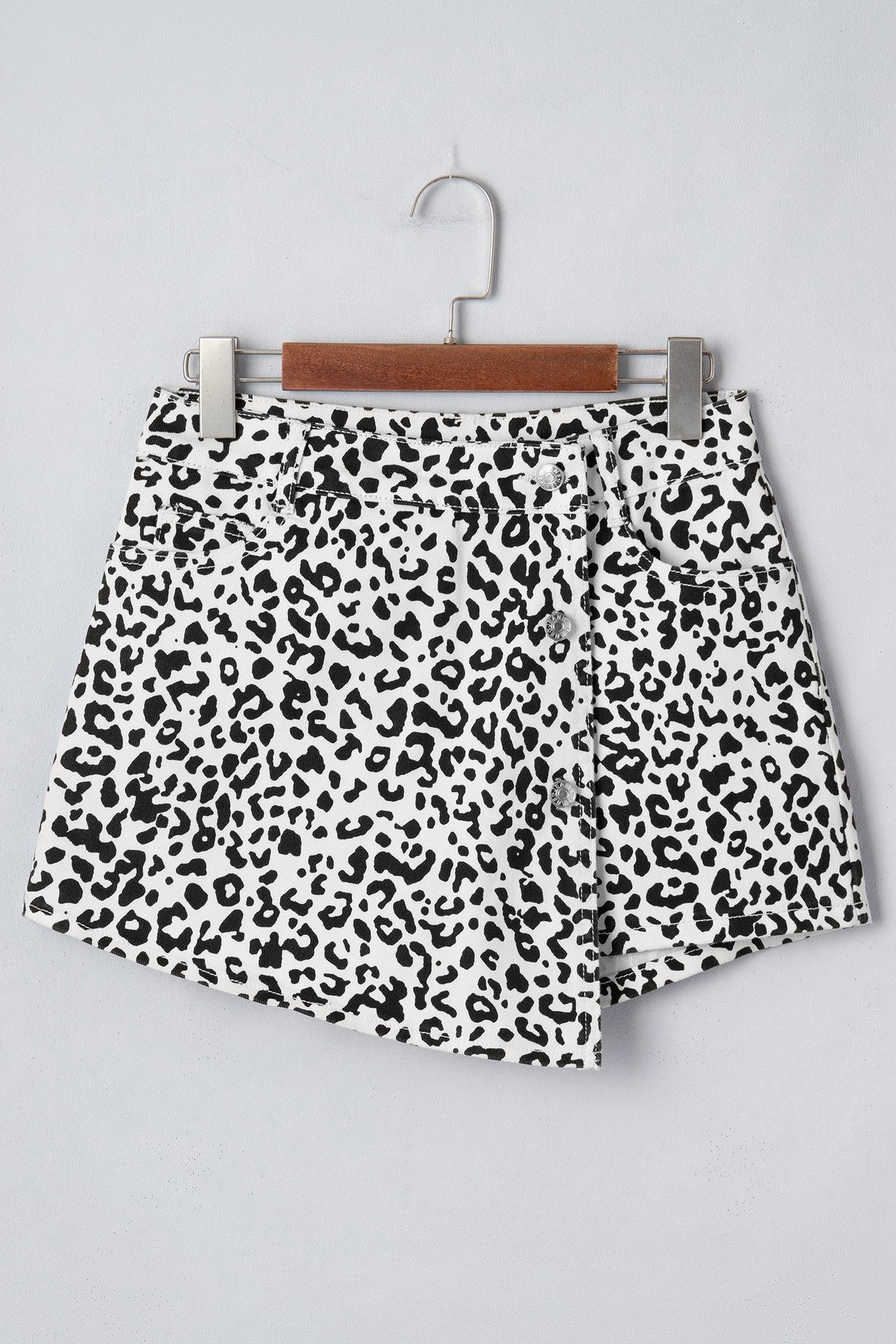 Leopard Denim Buttoned Overlap Shorts
