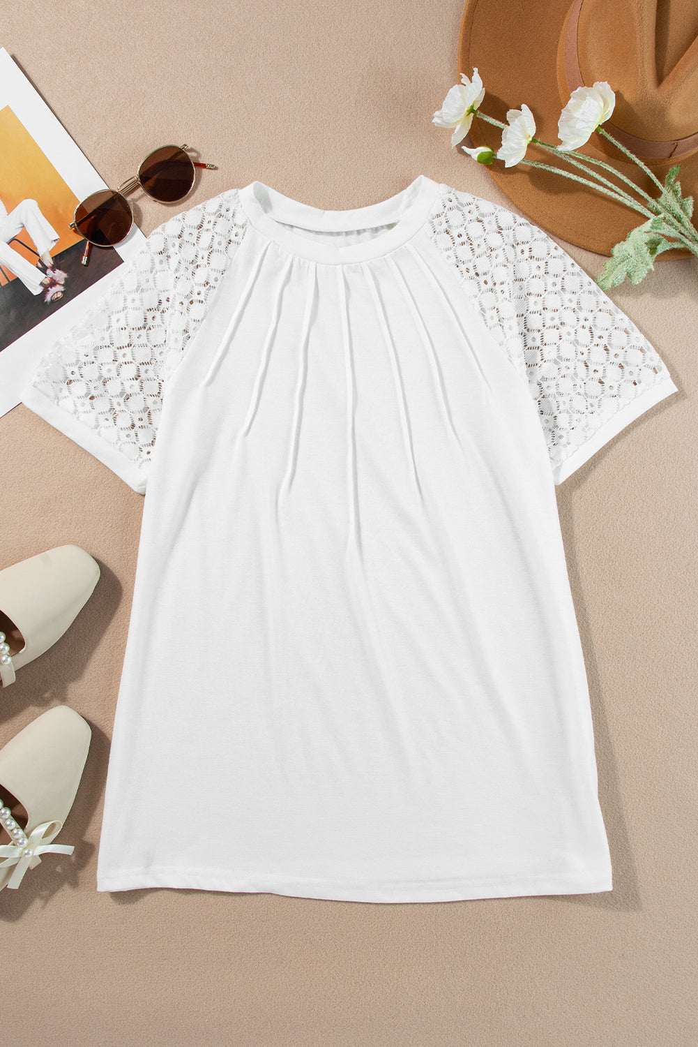 Lace Patchwork Raglan Sleeve Seam Detail Tee