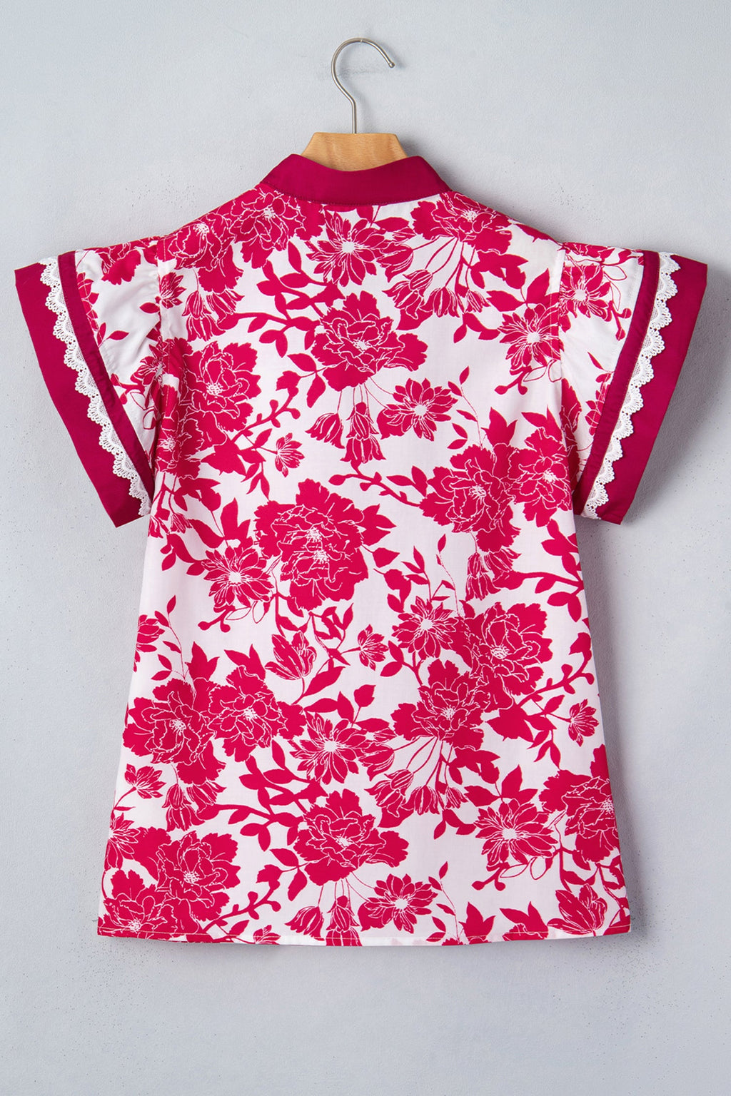 Floral Colorblock Lace V-Neck Flutter Sleeve Blouse