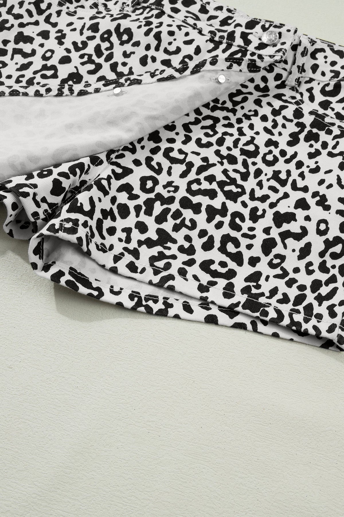 Leopard Denim Buttoned Overlap Shorts
